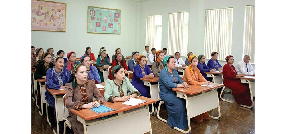 Bilim işgärleriniň usuly-amaly okuwlary