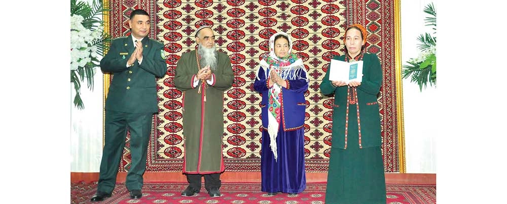 Ynsanperwer ýörelge